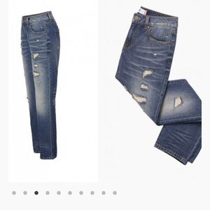 New, cabi boyfriend jeans, size 8.